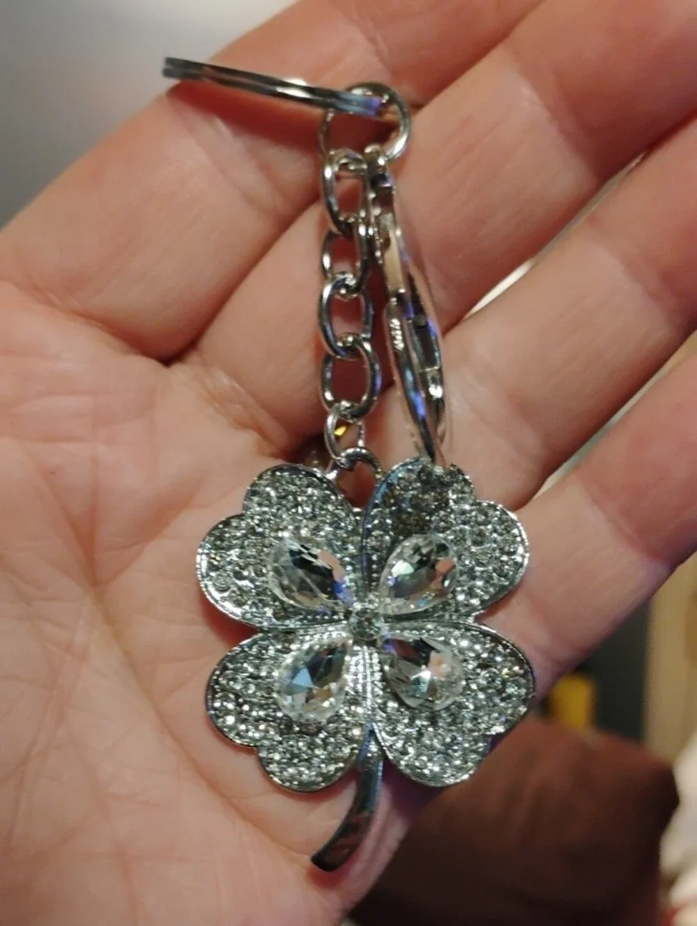 Silver Crystal Four-Leaf Clover Keychain Bag Charm- Sparkling Women's Accessory